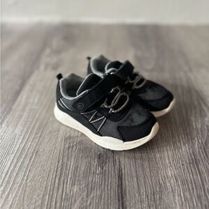 Stride Rite Black and Gray Sneakers with Lace-up Closure
